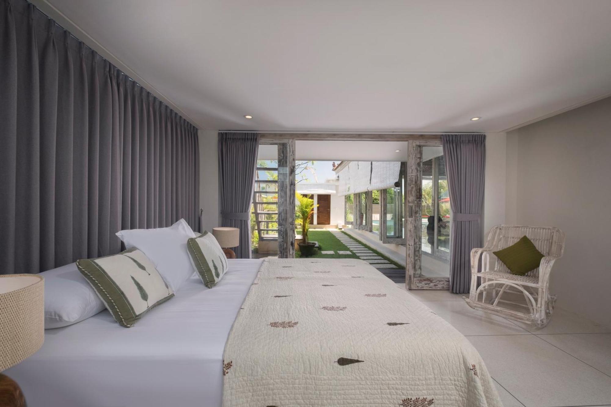 Villa Manggala - CHSE Certified Canggu Exteriör bild